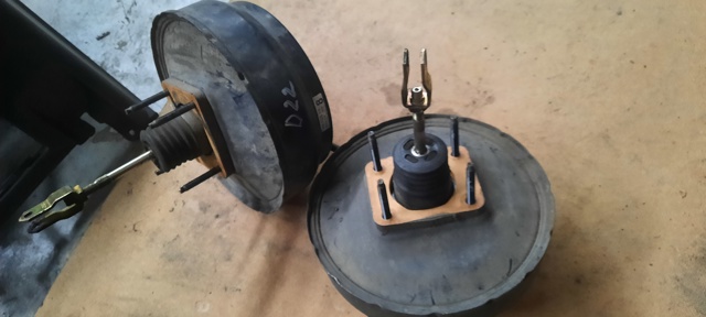 47210VK106 NISSAN Усилитель тормозов купить в Львов