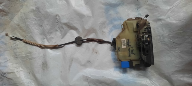 Замок задней левой двери 7L0839015A VAG
