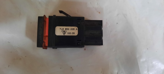 Кнопка включения аварийного сигнала 7L5953235A PORSCHE