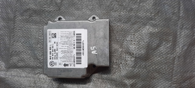 Модуль-процессор управления подушкой безопасности (ЭБУ AIRBAG) 8K0959655L VAG