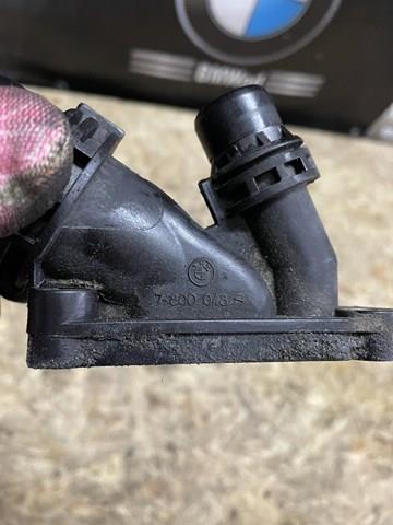 BMW 11117800048 Фланец системы охлаждения в наличии Кривой Рог