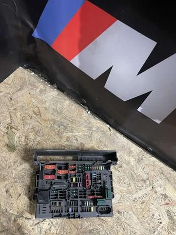 Монтажный блок предохранителей 61149119446 BMW