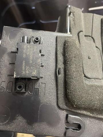 Антенна на крышу 84109142092 BMW