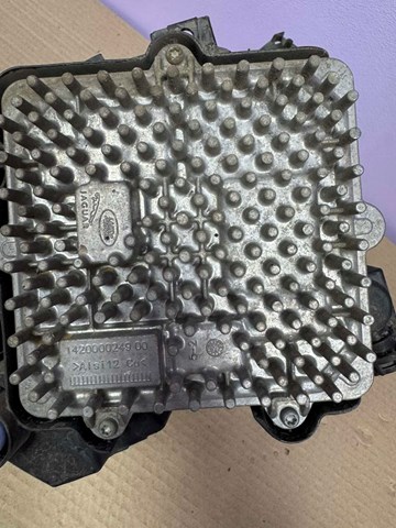 LAND ROVER L8B213W029HG в наличии Винница