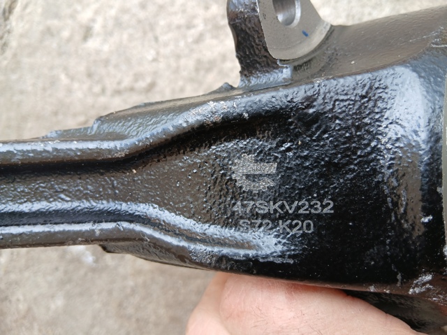47SKV232 SKV Цапфа передняя правая купить в Запорожье