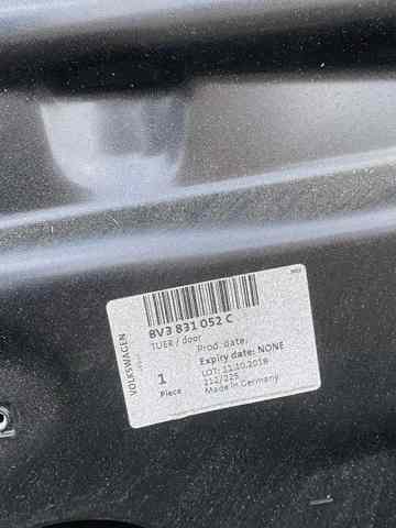 VAG 8V3831052C Дверь передняя правая в наличии Киев