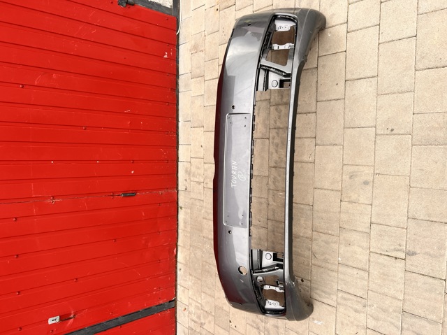 Бампер на авто 1T0807221M VAG