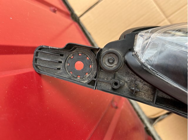 260605755R RENAULT Фара левая купить в Запорожье