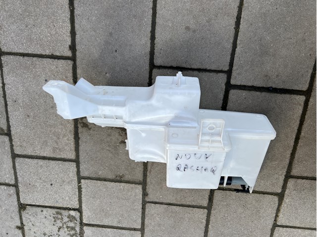 289106UA0A NISSAN Бачок омывателя стекла купить в Полтава