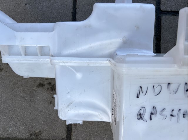 289106UA0A NISSAN Бачок омывателя купить в Кривой Рог