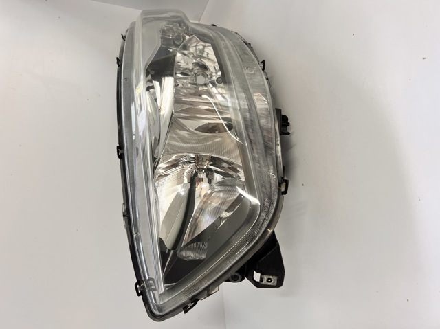 IVECO 5801473750 Левая фара в наличии Полтава
