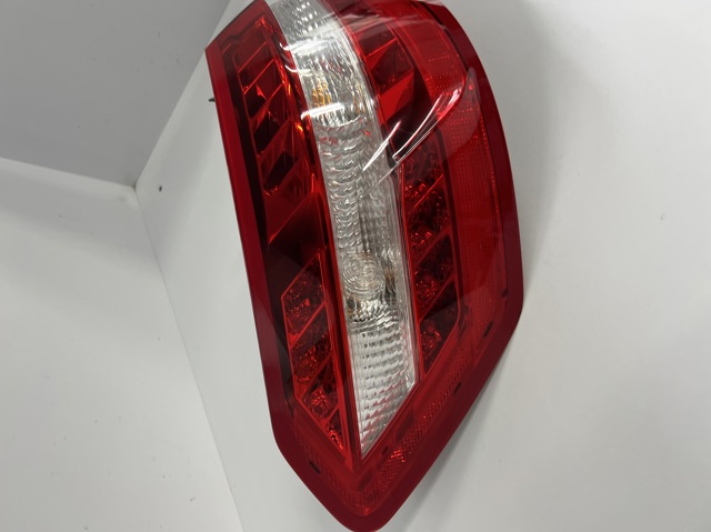 MERCEDES 2128200164 Фонарь задний левый внешний в наличии Черкассы
