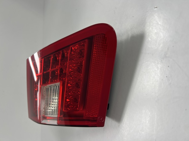 A2128200764 MERCEDES Фонарь задний левый внутренний купить в Чернигов