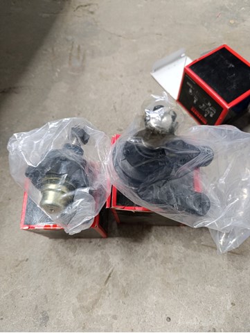 NIPPARTS J4881001 Верхняя шаровая опора в наличии Одесса