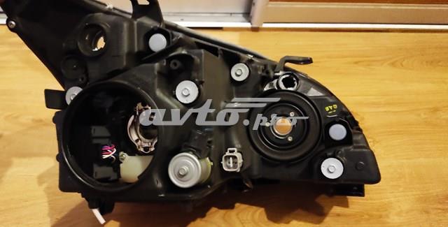 TOYOTA 8118548240 Фара левая в наличии Винница