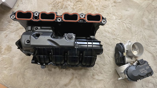 TOYOTA 1712025020 Впускной коллектор в наличии Одесса