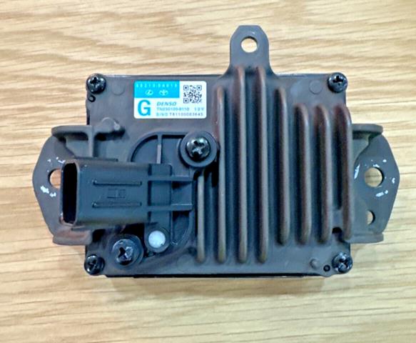 Радарный датчик дистанции 882100A010 TOYOTA