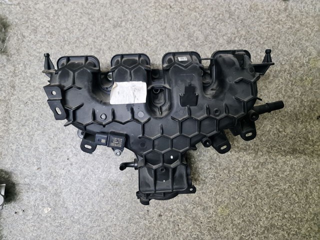 Впускной коллектор Ford Escape 3