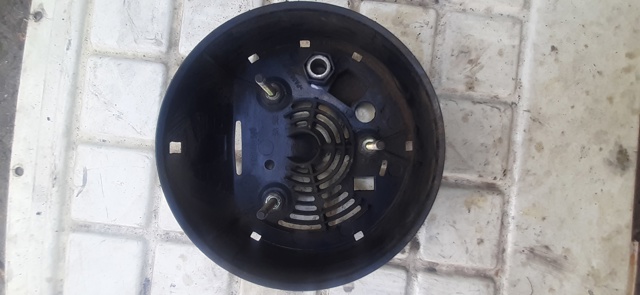 Крышка генератора задняя 1125500568 BOSCH