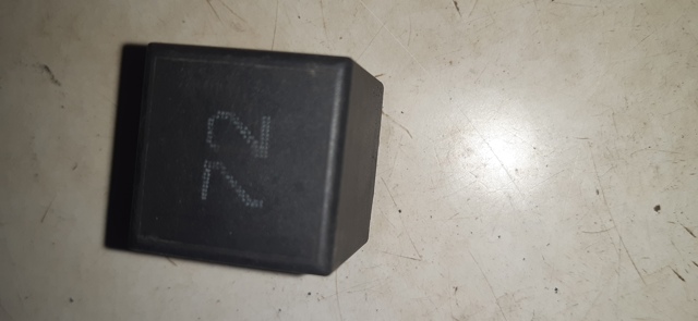 Реле управления дворниками Фольксваген Транспортер T4