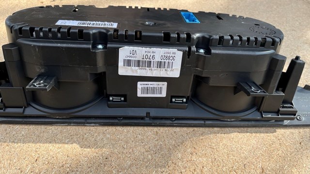 VAG 3C8920970T Приборная доска (щиток приборов) в наличии Черновцы