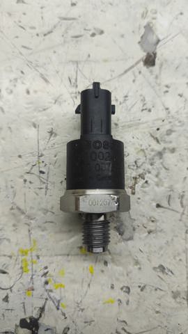 0281002405 BOSCH Датчик давления топлива купить в Винница