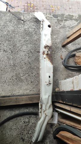 Буфер бампера переднего Mercedes Sprinter II 3,5-t