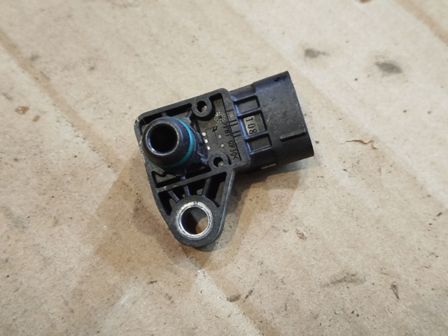 Датчик абсолютного давления в коллекторе 0261230198 BOSCH