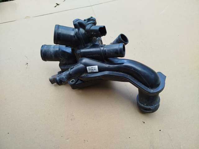 11538699290 BMW Корпус термостата купить в Ужгород