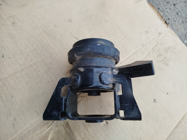 SUZUKI 1161061M01 в наличии Ирпень