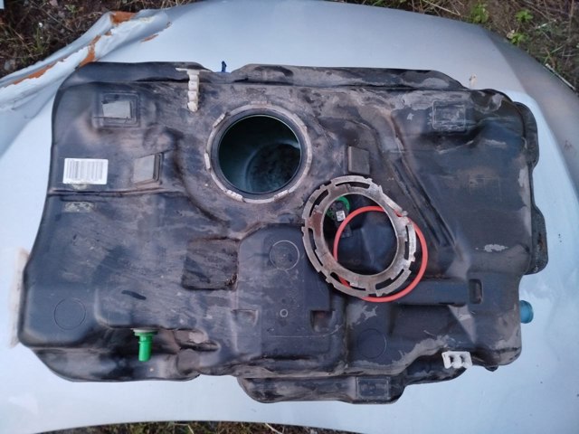 Топливный бак 172025DC0A NISSAN
