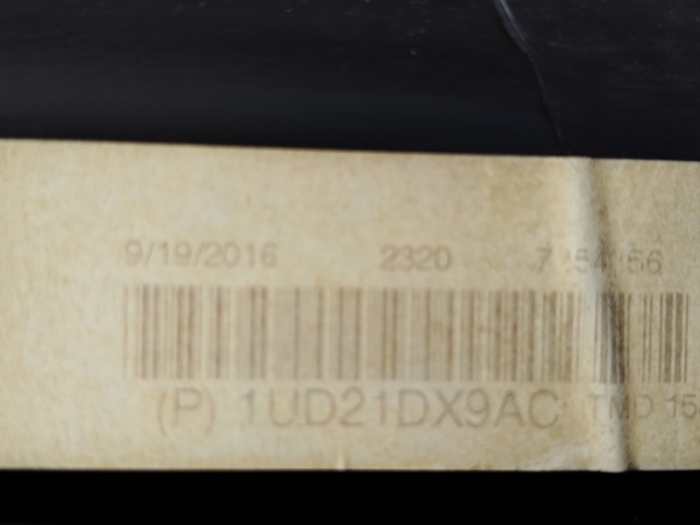 1UD21DX9AC Накладка дверного порога внутренняя задняя левая купить Харьков