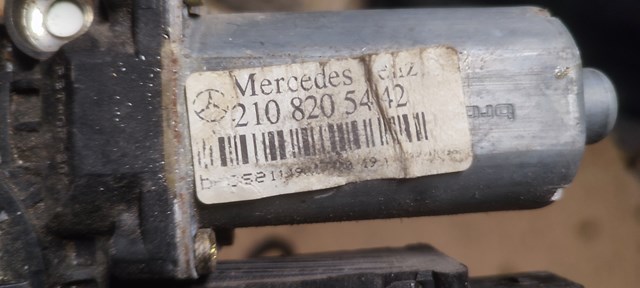 MERCEDES 2108205442 Мотор стеклоподъемника двери задней правой в наличии Винница