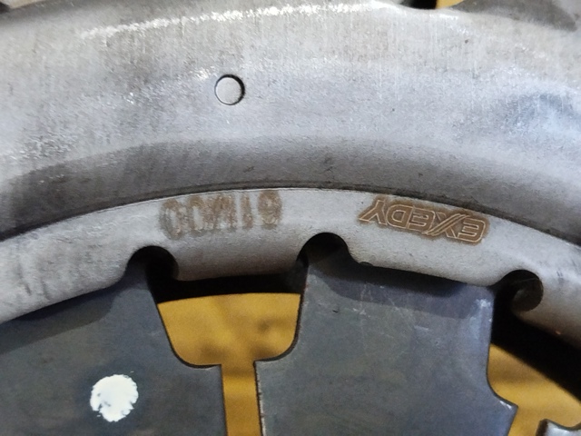 SUZUKI 2210061M00 Корзина сцепления в наличии Черновцы
