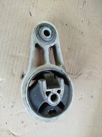Задняя подушка двигателя 22116783094 BMW