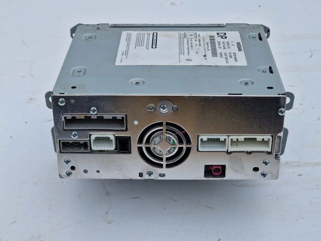 NISSAN 283304HB3B Магнитола (радио AM/FM) в наличии Полтава
