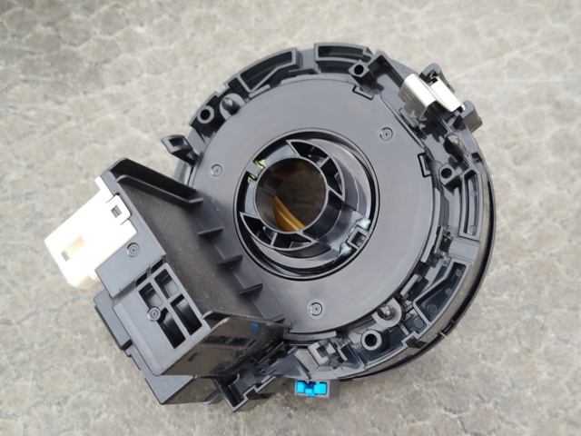 Датчик угла поворота руля 3744068L10 SUZUKI