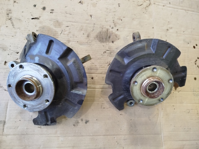 Ступица колеса передняя Suzuki Vitara