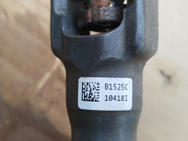 4822061M50 SUZUKI Вал рулевой колонки купить в Кривой Рог