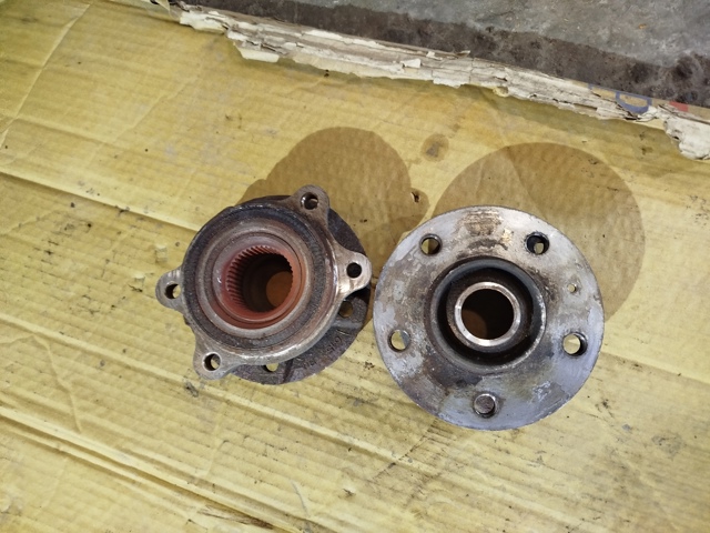 Ступичный подшипник передний 4H0498625E VAG