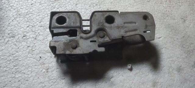 Замок крышки капота 5J0823509C VAG