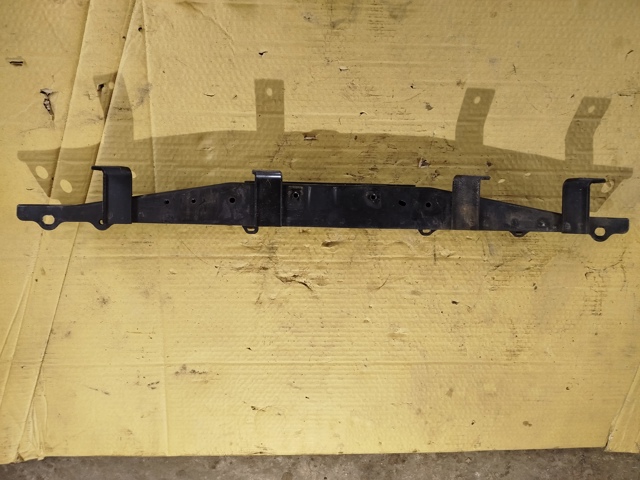 Рамка радиатора верхняя 625114CE0A NISSAN