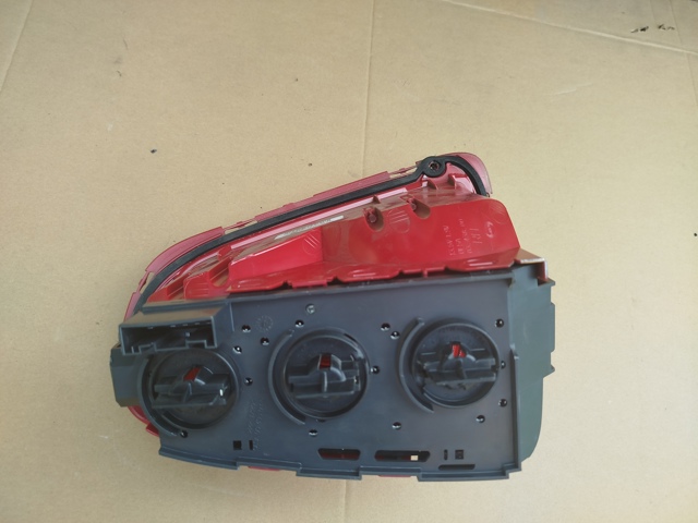 BMW 63217255914 Фонарь задний правый внешний в наличии Полтава