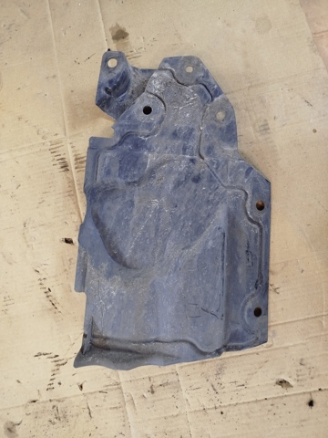 Защита двигателя, левая 648394CL0A NISSAN