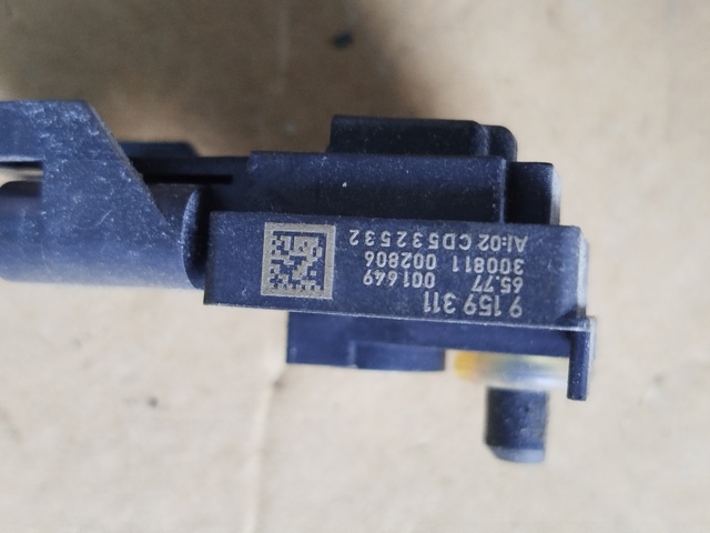 65779159311 BMW Датчик удара купить в Украина