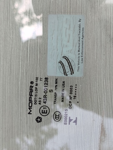 CHRYSLER 68104584AC Стекло двери передней правой в наличии Харьков