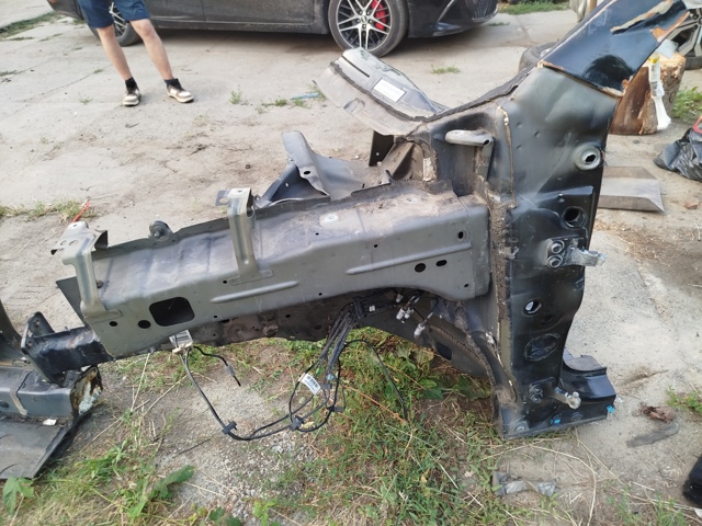 Четверть передняя левая 68267067AA CHRYSLER