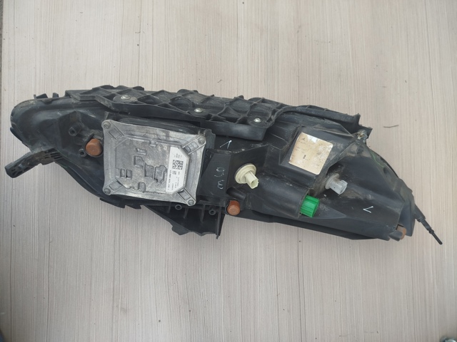 CHRYSLER 68321887AA Фара дневного света левая в наличии Ровно