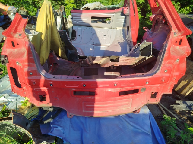 Задняя панель багажника 6F0813303E VAG