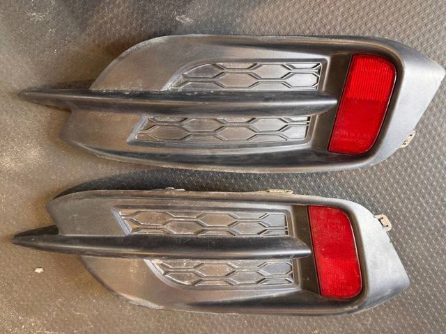 Решетка заднего бампера 71508TEAT00 HONDA